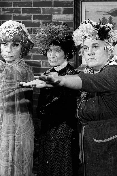 Agnes Moorehead, Estelle Winwood, Reta Shaw