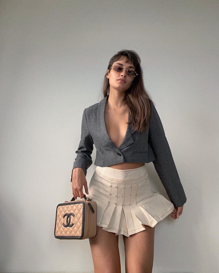 Gizele Oliveira Gizele Oliveira
