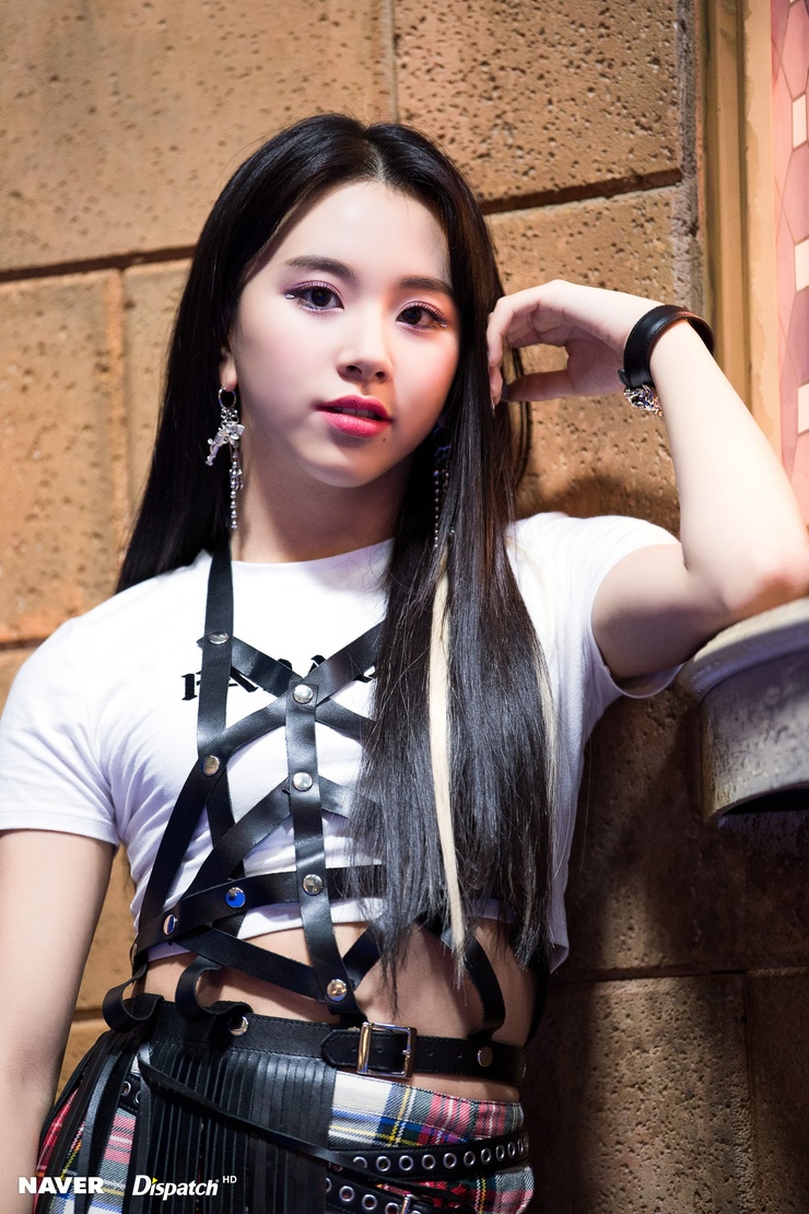 Son Chae Young
