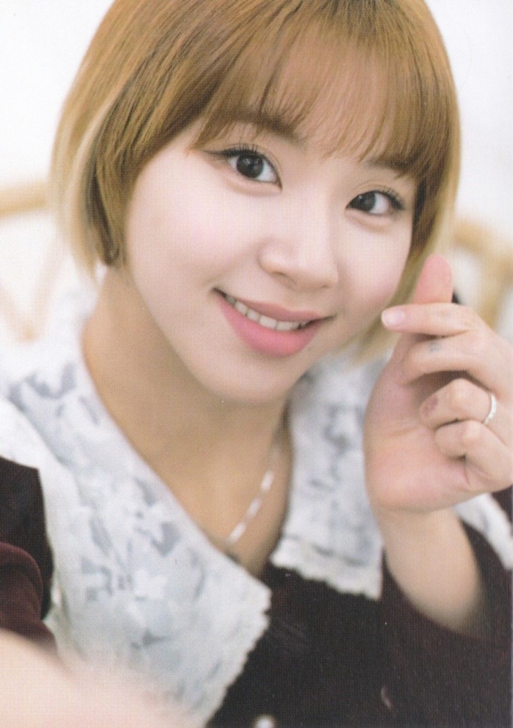 Son Chae Young