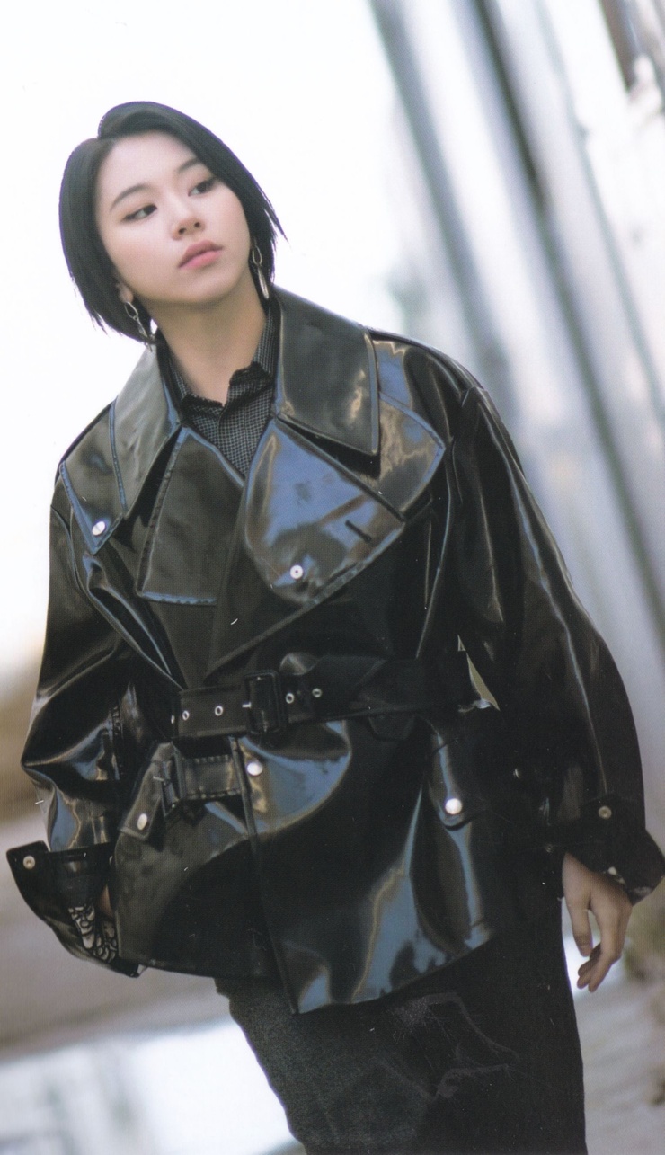 Son Chae Young Son Chae Young