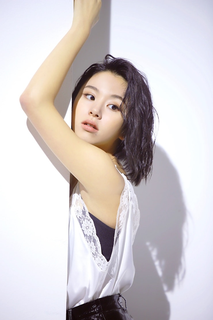 Son Chae Young