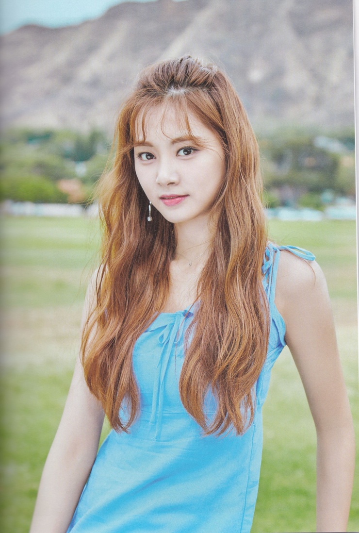 Chou Tzu-yu (Tzuyu)