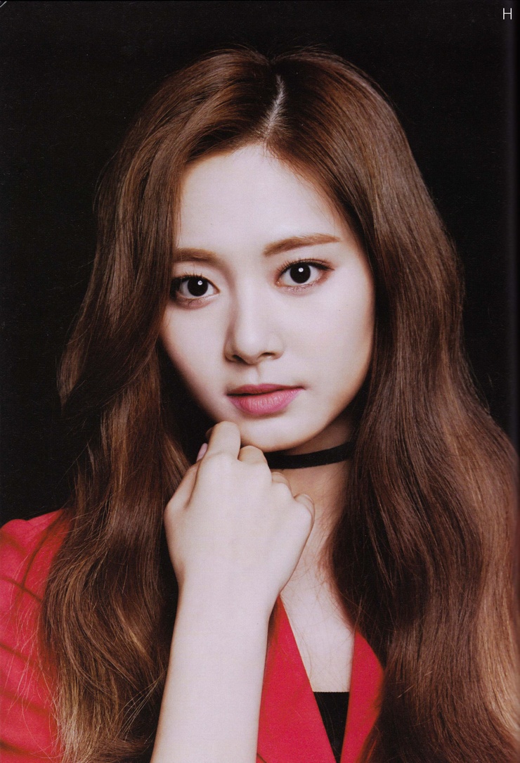 Chou Tzu-yu (Tzuyu)