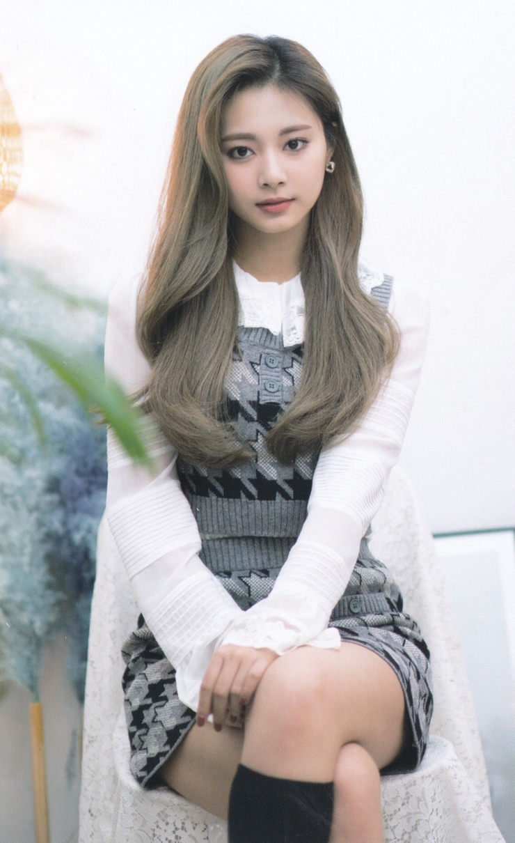 Chou Tzu-yu (Tzuyu)