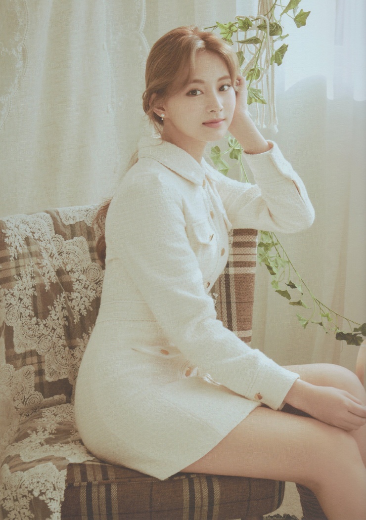 Chou Tzu-yu (Tzuyu)