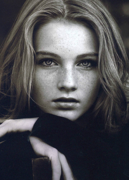 Caroline Hahn Caroline Hahn