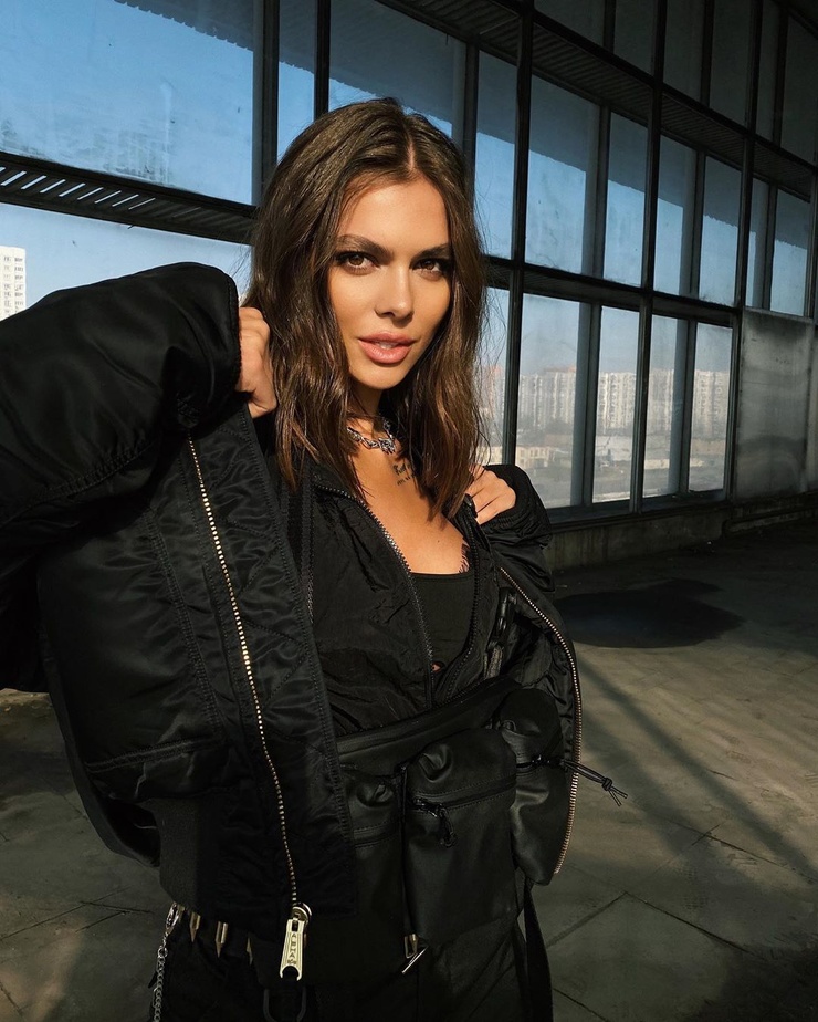 Viki Odintcova Viki Odintcova
