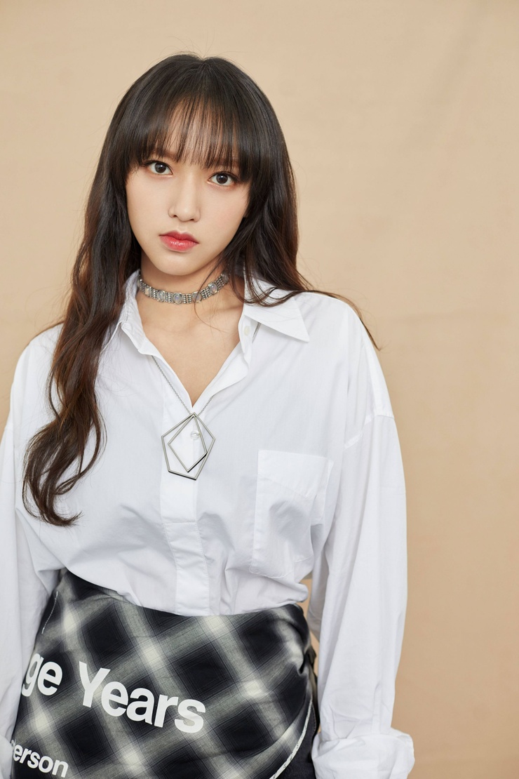 Cheng Xiao (็จ็) Cheng Xiao (็จ็)