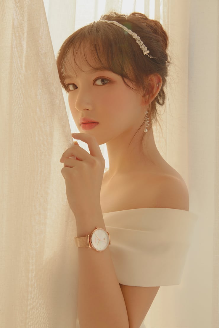 Cheng Xiao (็จ็) Cheng Xiao (็จ็)