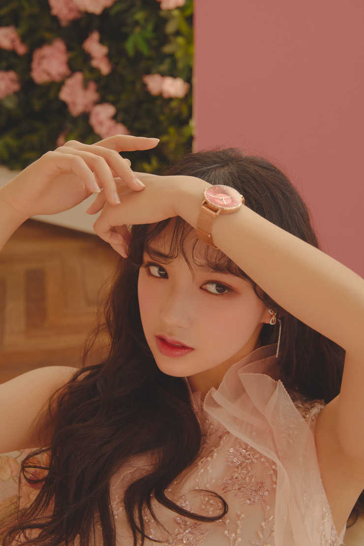 Cheng Xiao (็จ็) Cheng Xiao (็จ็)