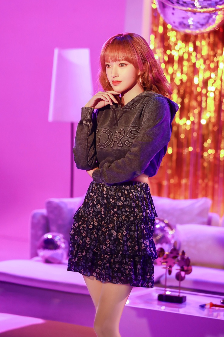 Cheng Xiao (็จ็) Cheng Xiao (็จ็)