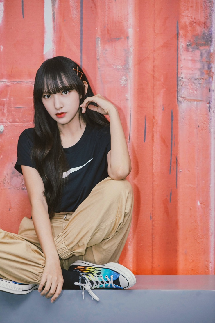 Cheng Xiao (็จ็) Cheng Xiao (็จ็)