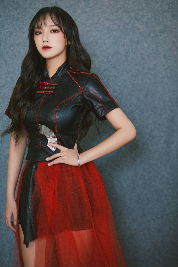 Cheng Xiao (็จ็) Cheng Xiao (็จ็)