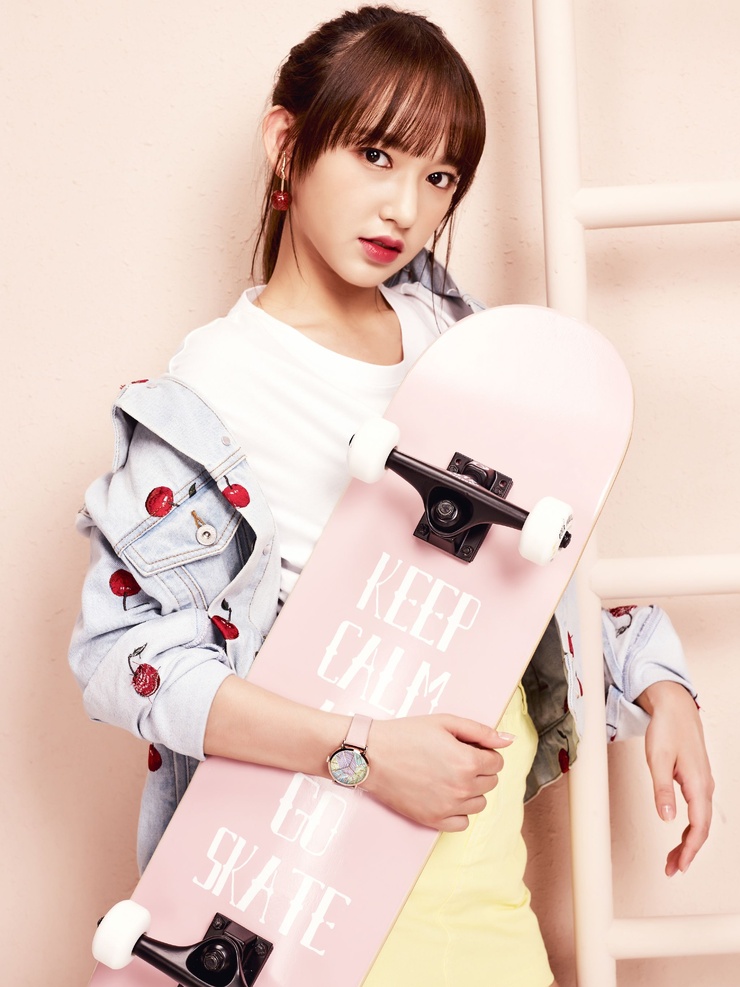 Cheng Xiao (็จ็) Cheng Xiao (็จ็)
