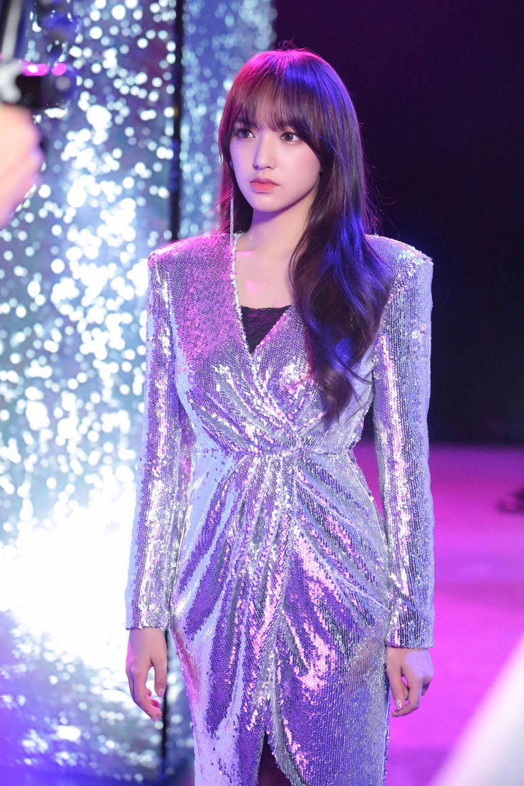 Cheng Xiao (็จ็) Cheng Xiao (็จ็)