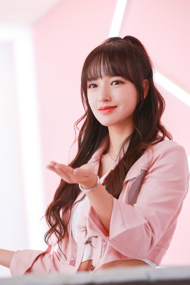 Cheng Xiao (็จ็) Cheng Xiao (็จ็)