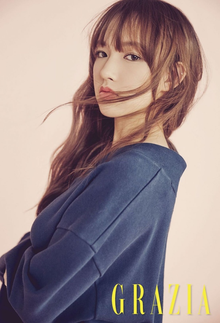 Cheng Xiao (็จ็) Cheng Xiao (็จ็)