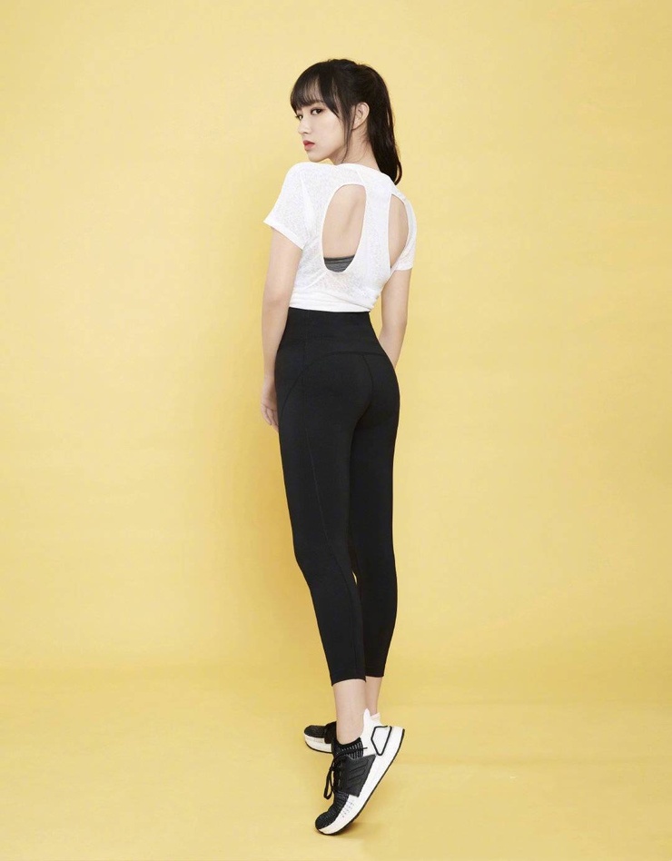 Cheng Xiao (็จ็) Cheng Xiao (็จ็)