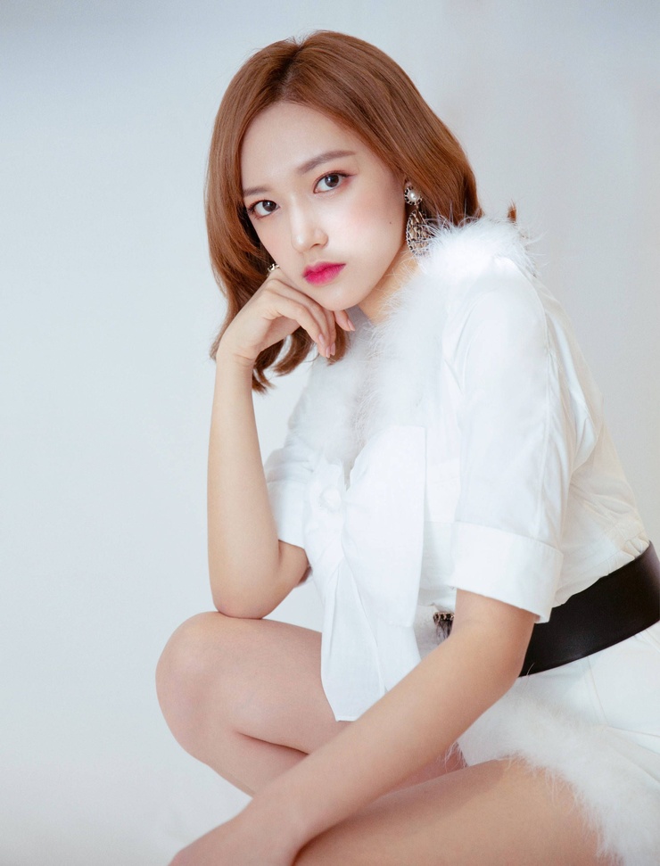 Cheng Xiao (็จ็) Cheng Xiao (็จ็)