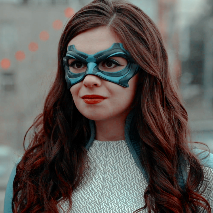 Nicole Amber Maines