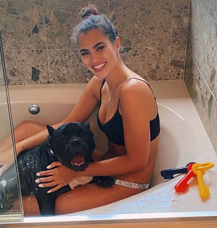 Alana Felisberto Alana Felisberto