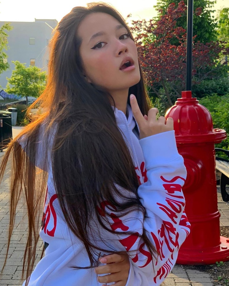 Lily Chee