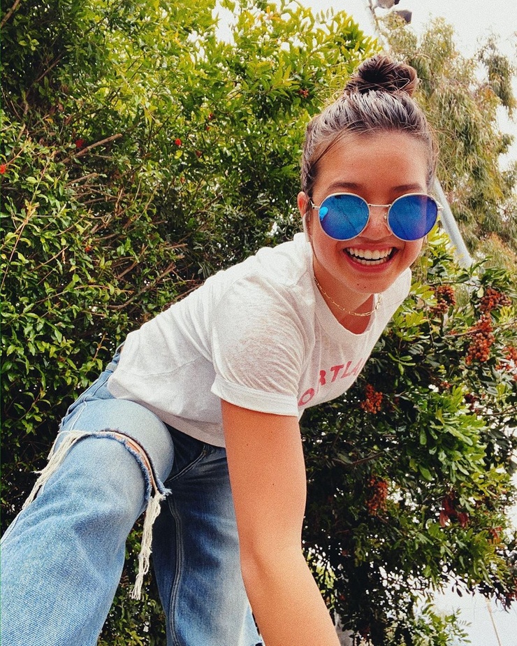 Peyton Elizabeth Lee Peyton Elizabeth Lee