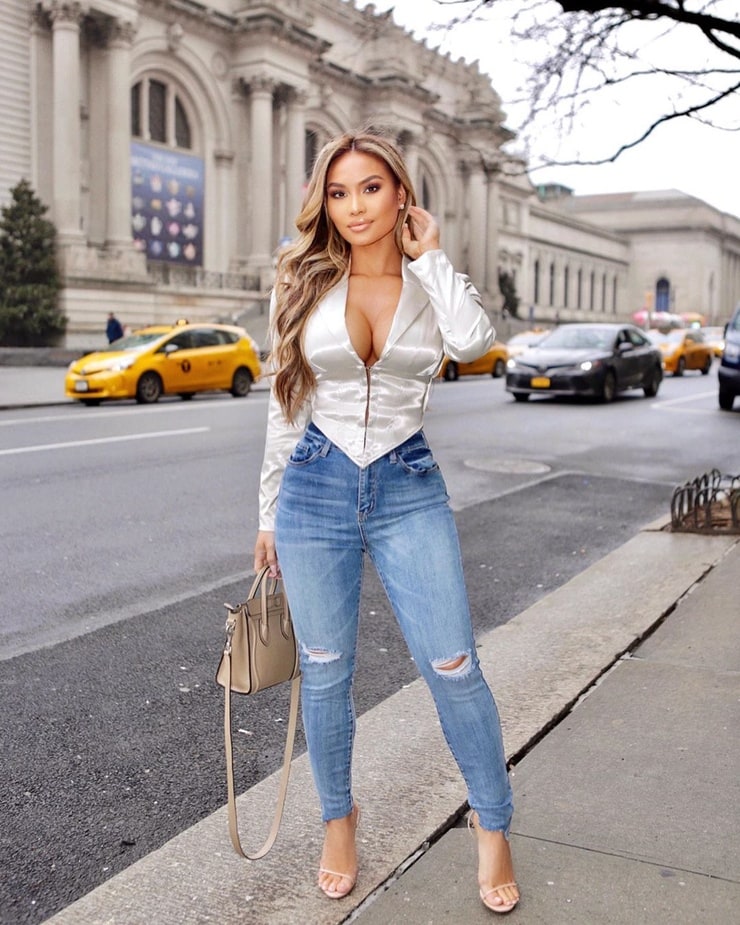 Daphne Joy