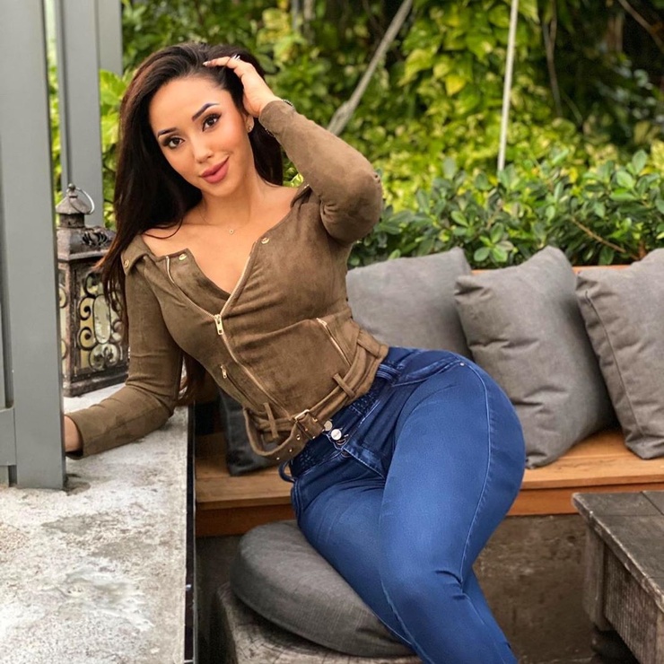 Melissa Alvarez Melissa Alvarez