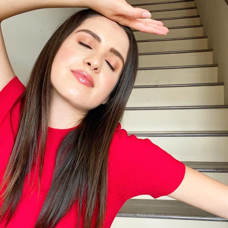 Laura Marano