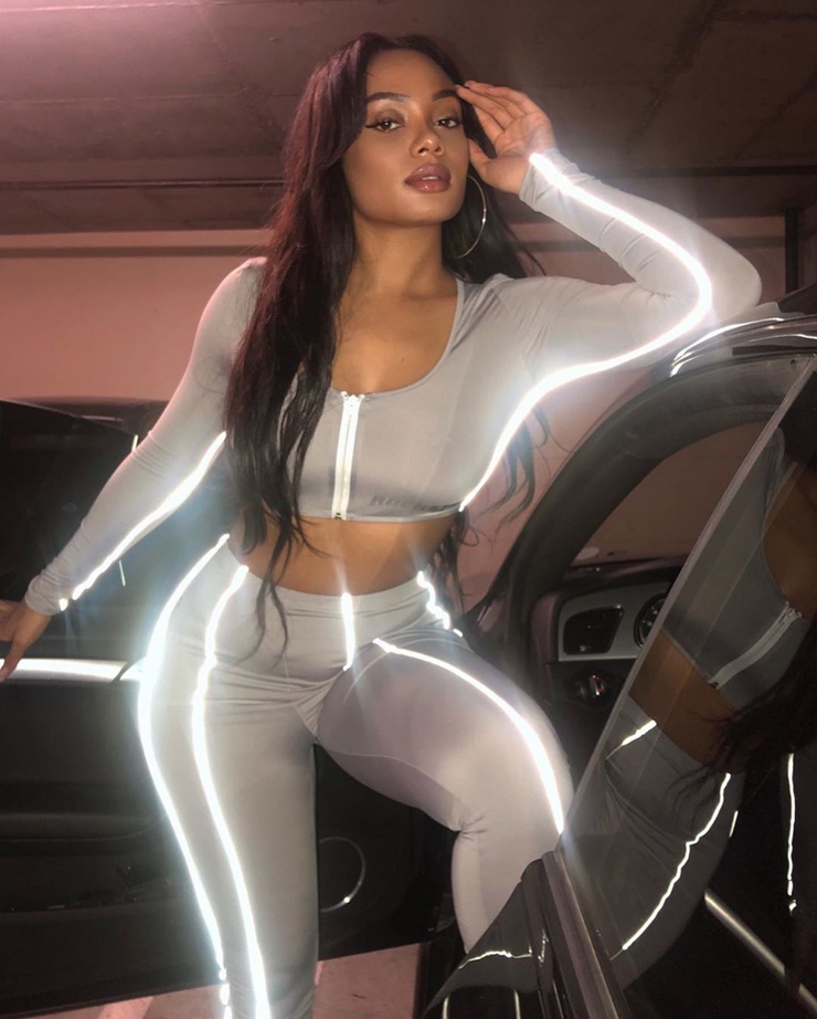 Essence Tatiana