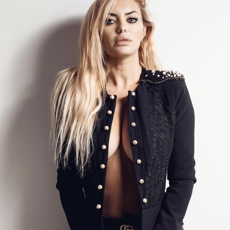 Elena Morali Elena Morali