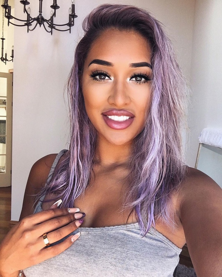Zahida Allen
