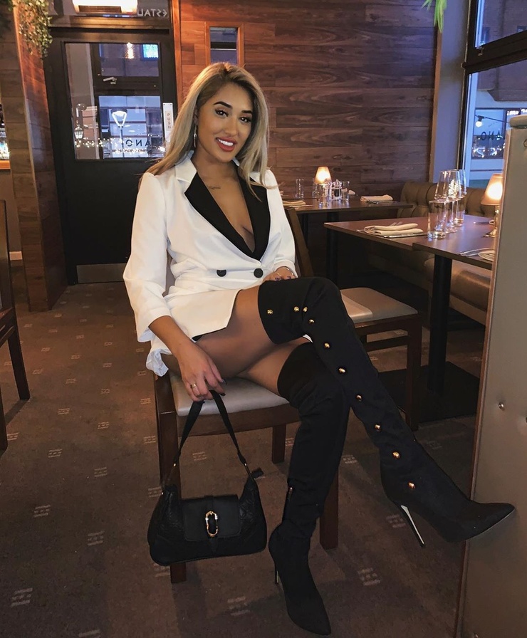 Zahida Allen