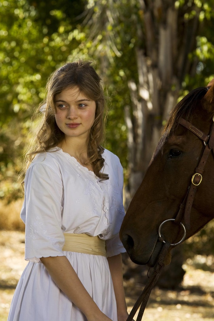 Bella Heathcote Bella Heathcote