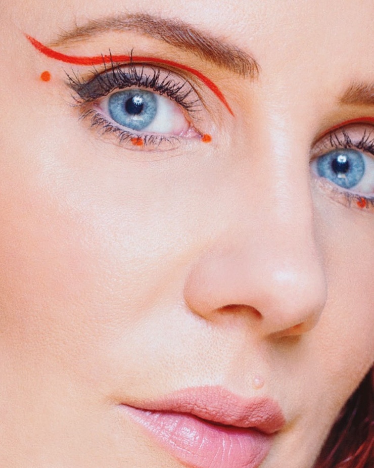 Simone Simons