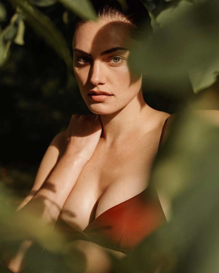 Phoebe Tonkin Phoebe Tonkin
