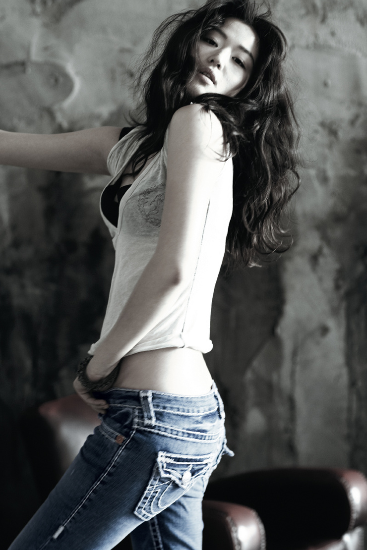 Jeon Ji-hyun Jeon Ji-hyun