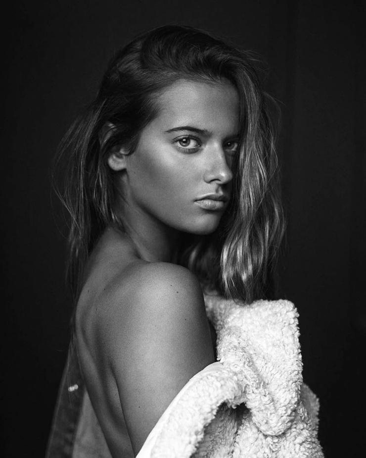 taya brooks