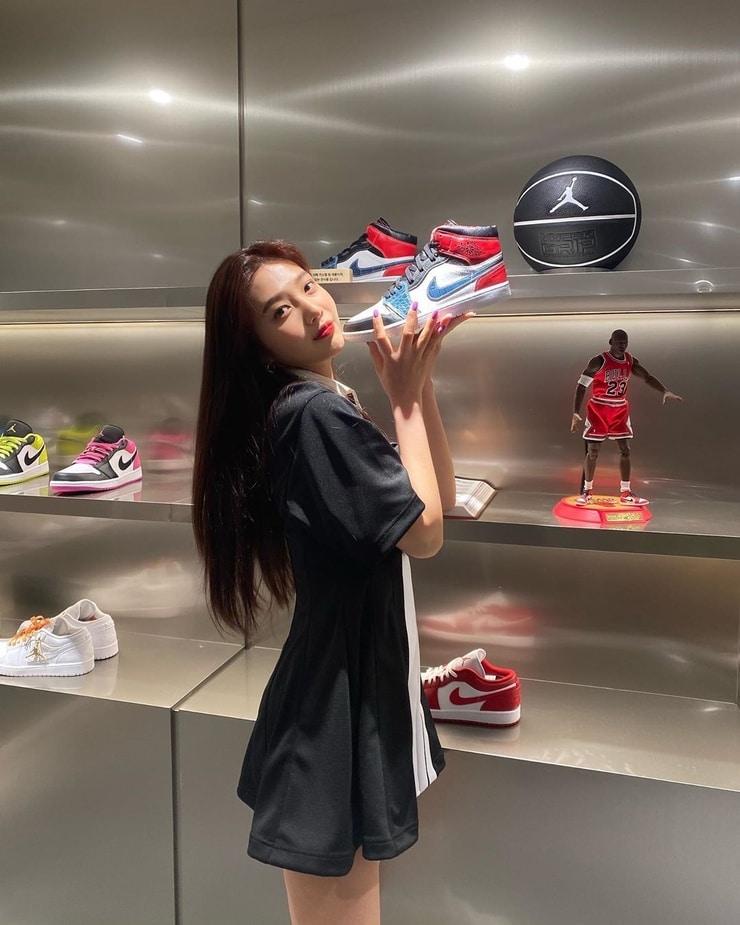 Joy (Park Soo Young)