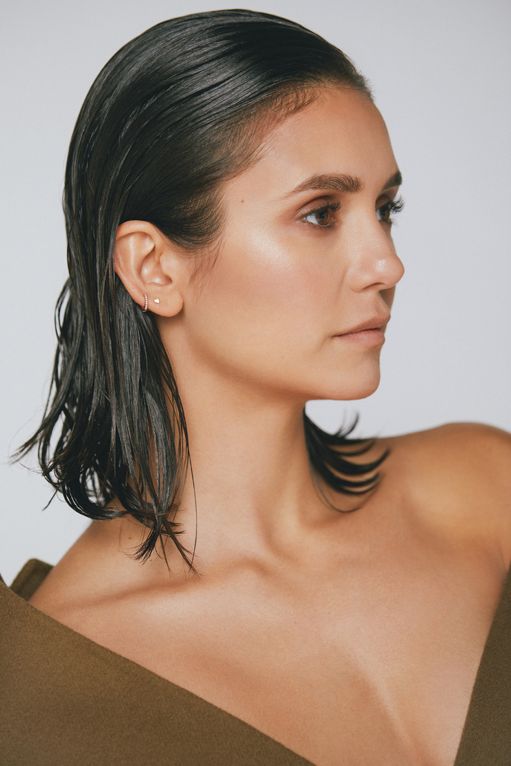 Nina Dobrev Nina Dobrev