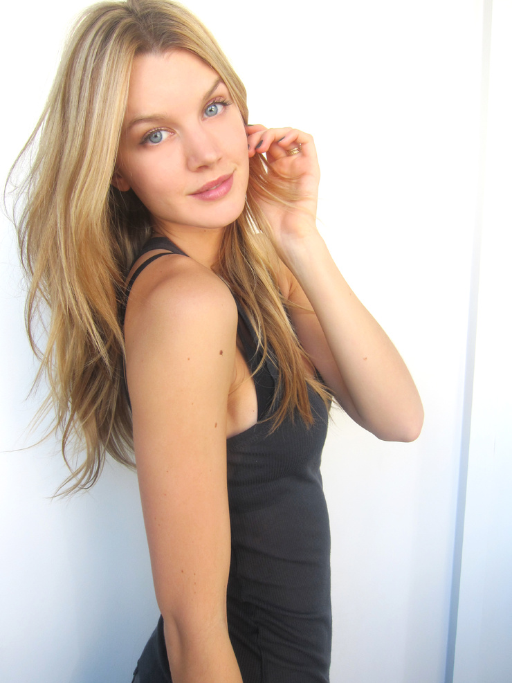 jayne moore ll