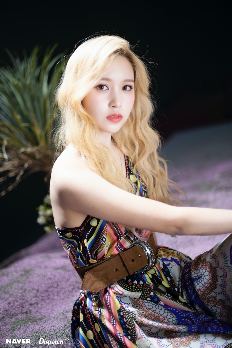 Myoui Mina