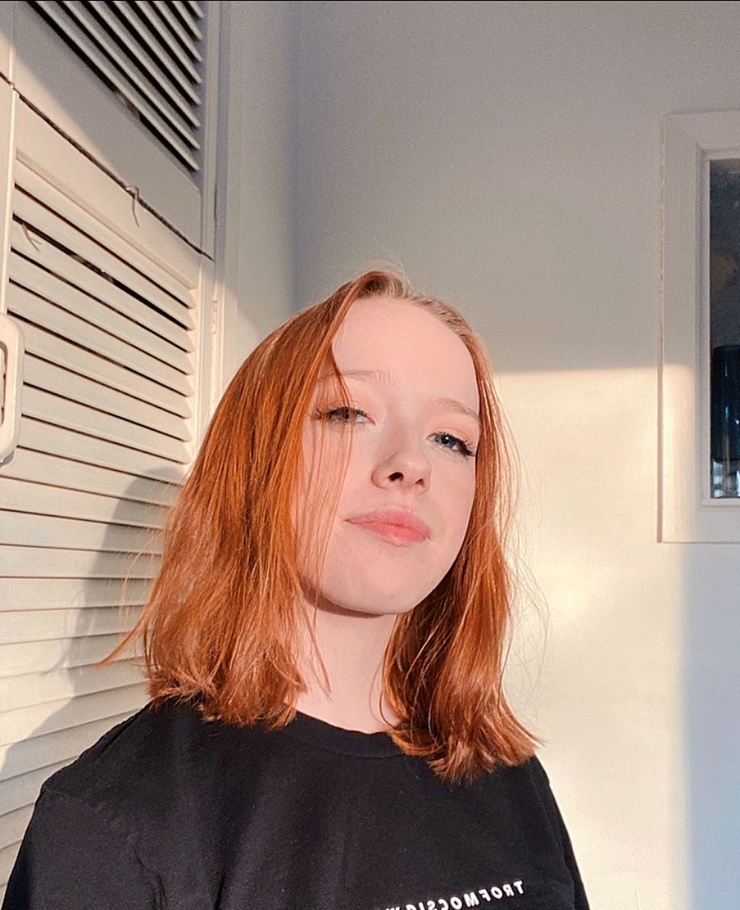 Amybeth McNulty