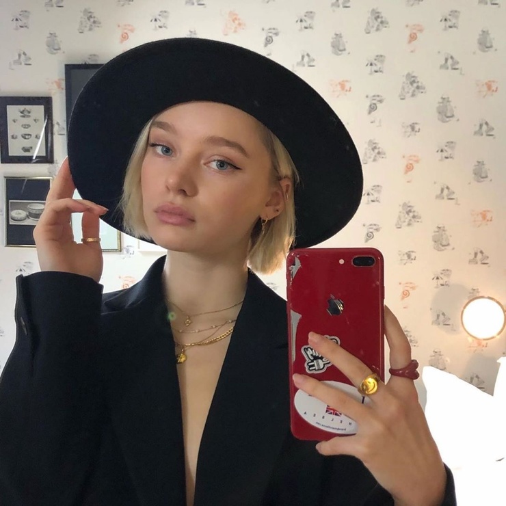 Maddi Waterhouse