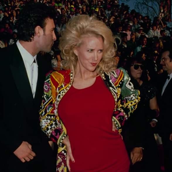 Sally Kirkland