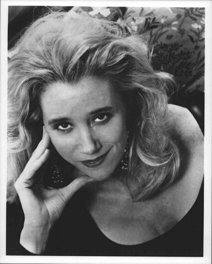 Sally Kirkland