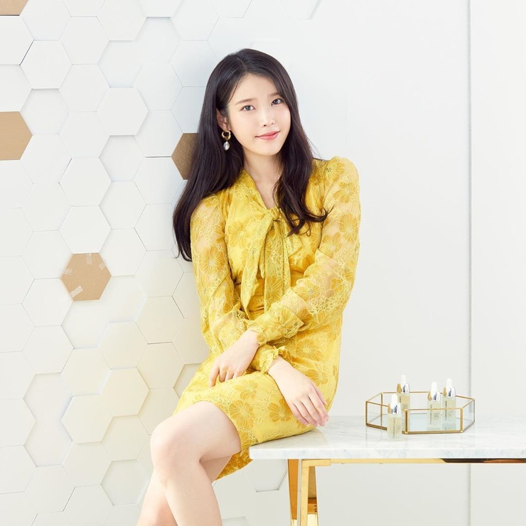 IU