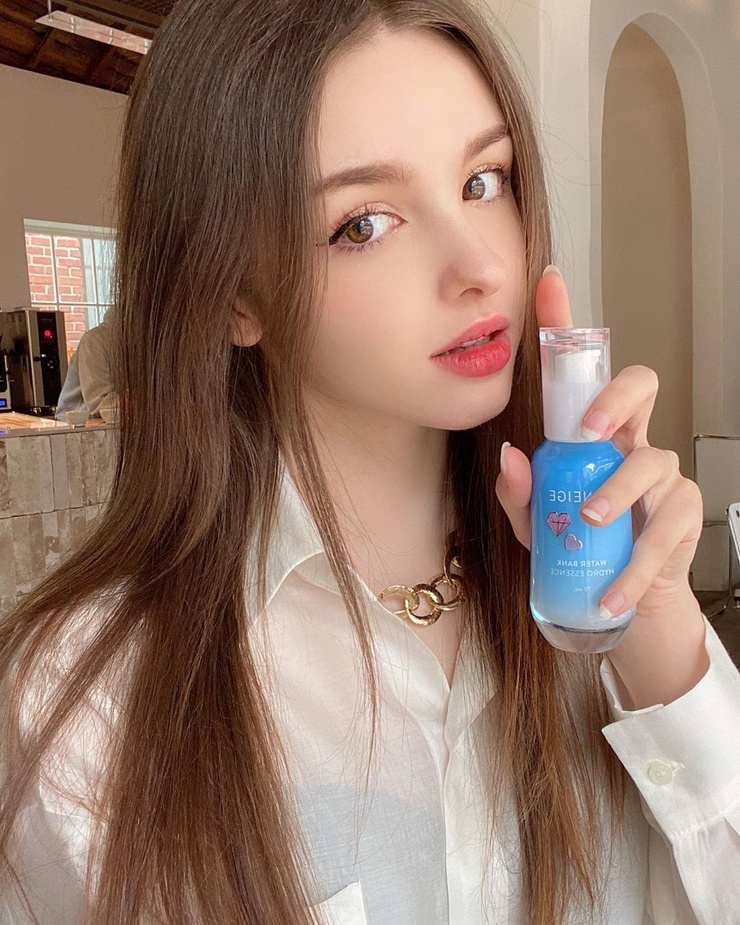 Elina Karimova